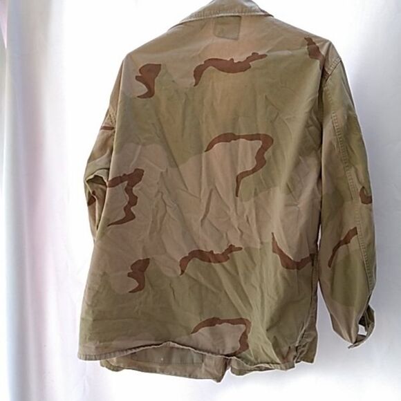 Authentic military desert camo shirt - Picture 3 of 3